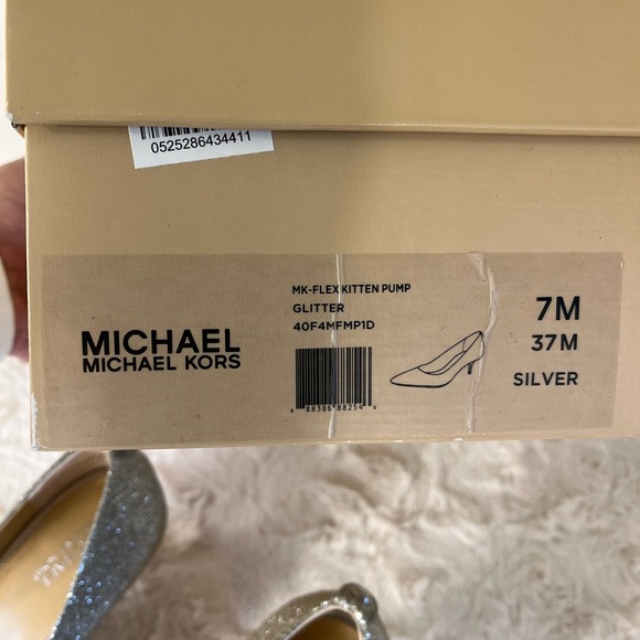 Gorgeous mk heels ❤️ - Picture 10 of 12